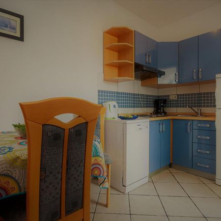 Apartmani Mw, Plavi Apartman バスカ エクステリア 写真